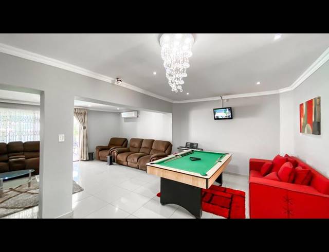 4 BEDROOM HOUSE FOR SALE IN ELANDSPARK